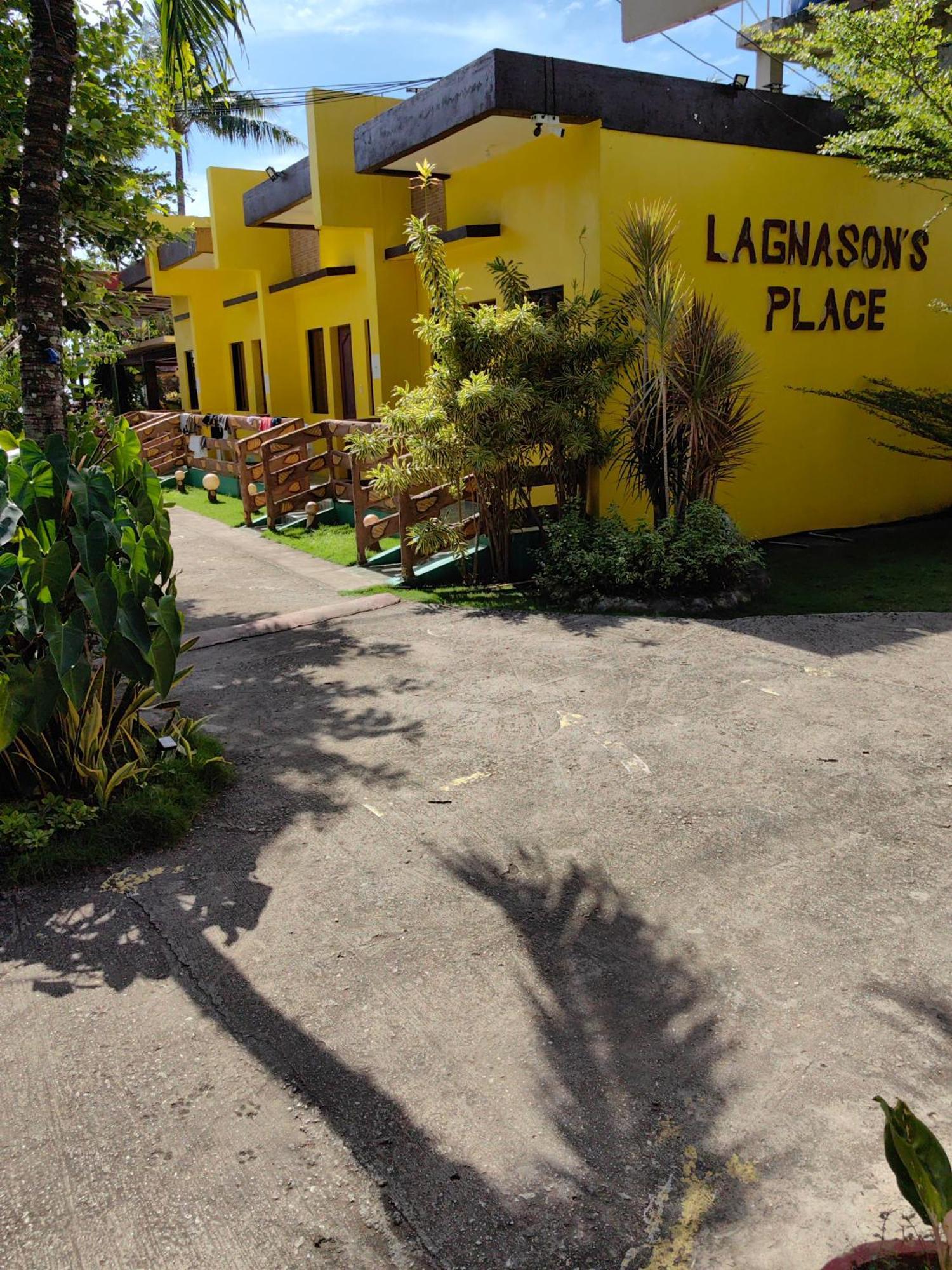 Lagnason'S Place Oslob Exterior photo